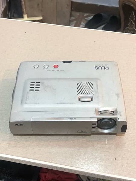 plus projector 10 by 8 Condition 1