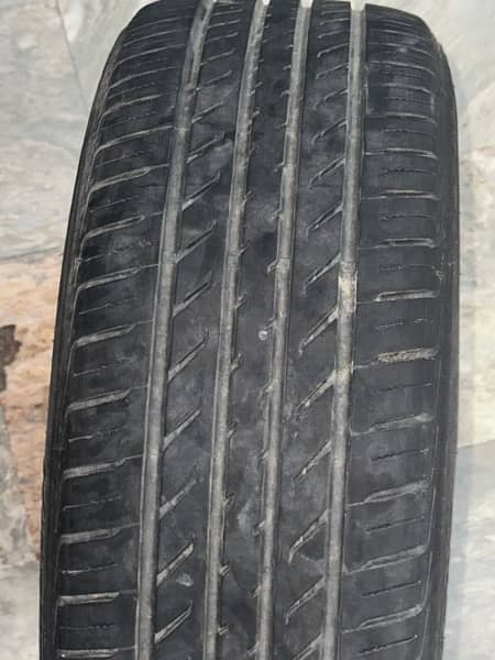 Tyre for sale 3