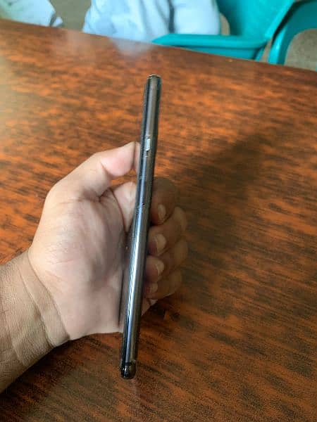 One Plus 7t 4