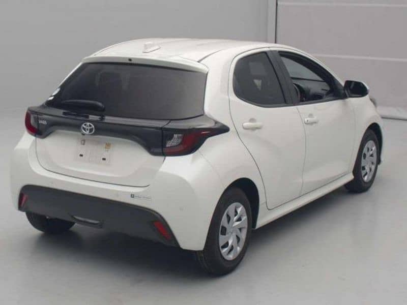 Toyota Yaris 2021 1