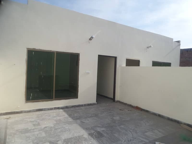 5 Marla Upper Portion For Rent In Madina Town 3