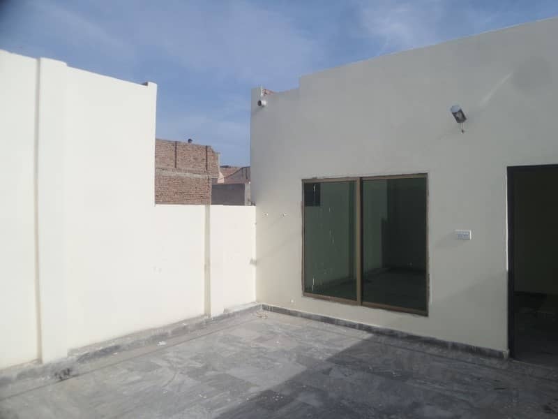 5 Marla Upper Portion For Rent In Madina Town 4