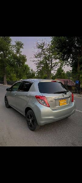 Toyota Vitz 2013 1