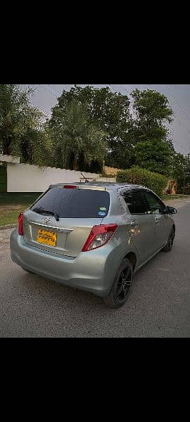 Toyota Vitz 2013 2