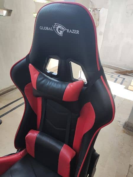 global razer gaming chair 1