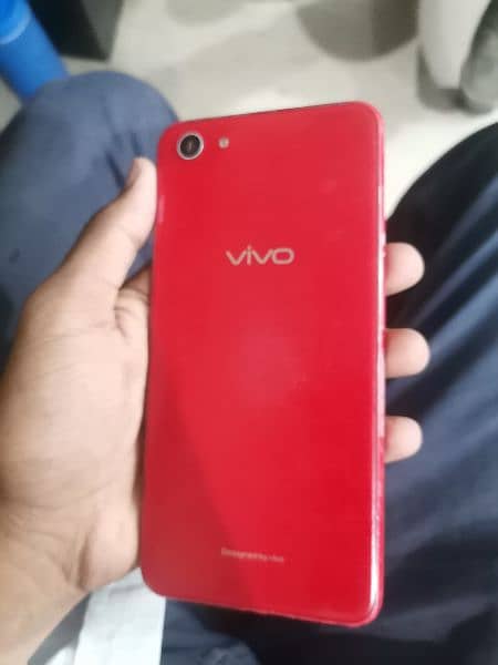 vivo y83 6/128 Rs. 9000 2