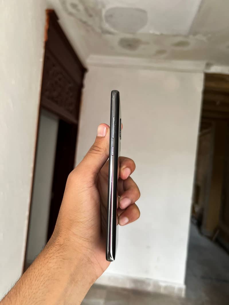 Huawei mate 20 4