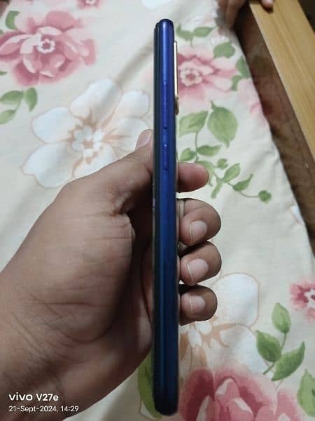 Vivo S1 Mobile for sale 4