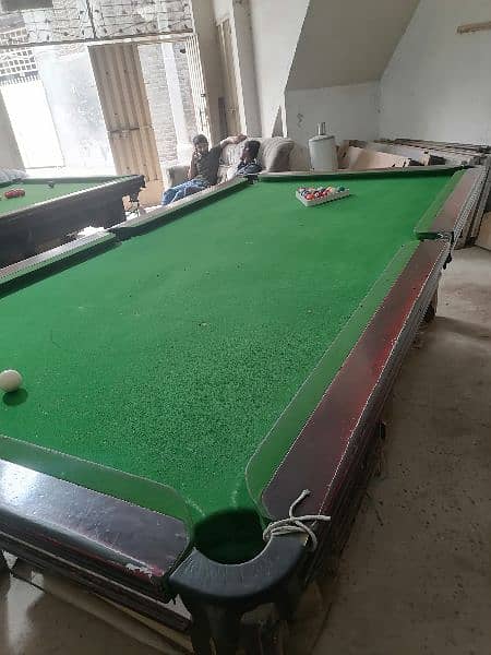 Snooker table 4.5x9 folding frame pin conner 4