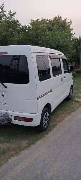 Daihatsu Hijet 2013/18 1