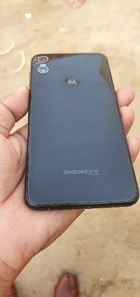 moto p30 play 3