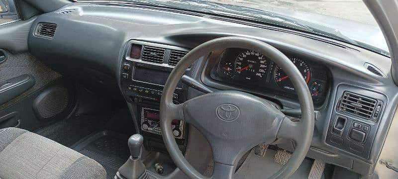 Toyota Corolla GLI 1996 10