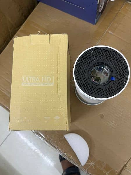 Android Projector model 501 4