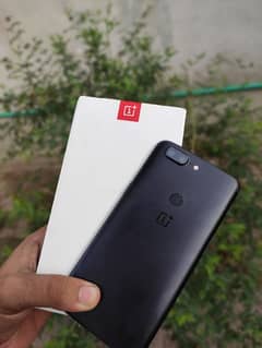 One plus 5t Official PTA Approved