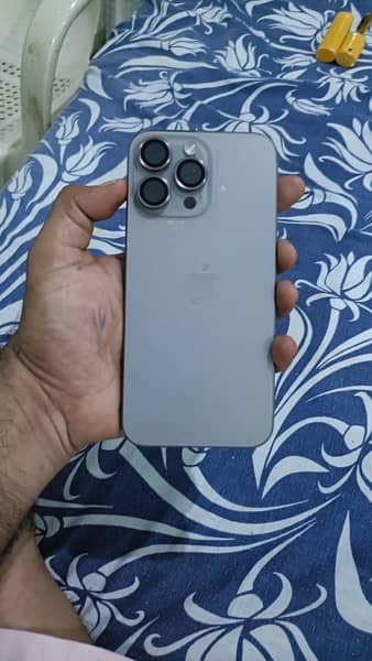 i phone 15 pro max neturl titanium 256 gb 0