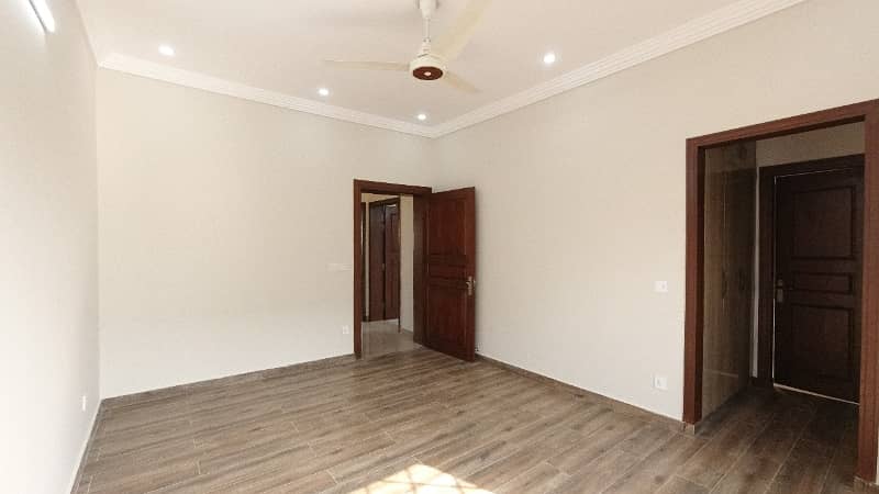 1 Kanal Brand New House For Sale 10