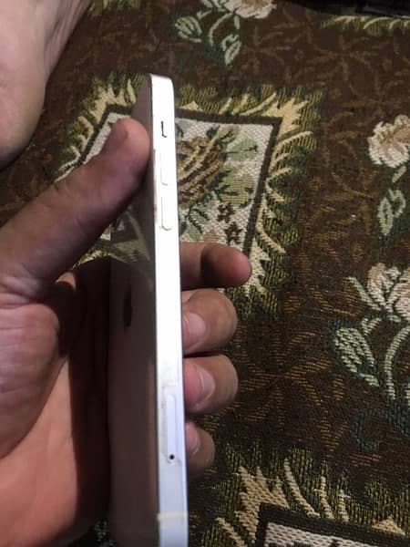 iphone 12 non pta 128 gb white colour 3