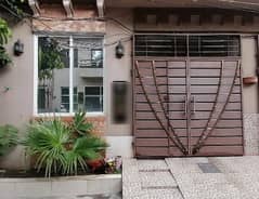 Ideally Located House For sale In Lalazaar Garden Available