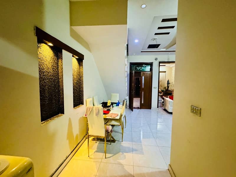 Ideally Located House For sale In Lalazaar Garden Available 10