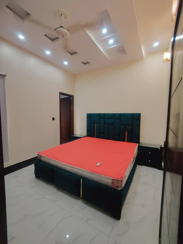 5 Marla Fully Fusnished Basment & Lower Portion Is Available For Rent in BB Block Bahria Town Lahore 6