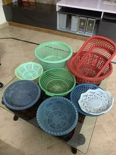 3 large plastic basket, 3 medium size 2 Small size plastic baskets