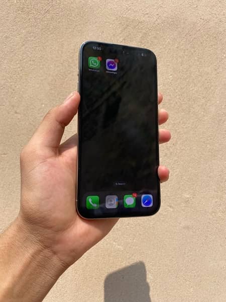 iPhone 15 Pro max (256 GB LL/A ) jv 6