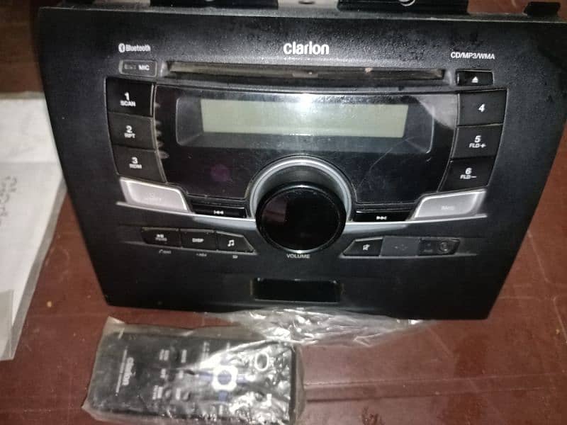 Suzuki Wagon r Orignal Tape Panel with orignal remote and book. 4