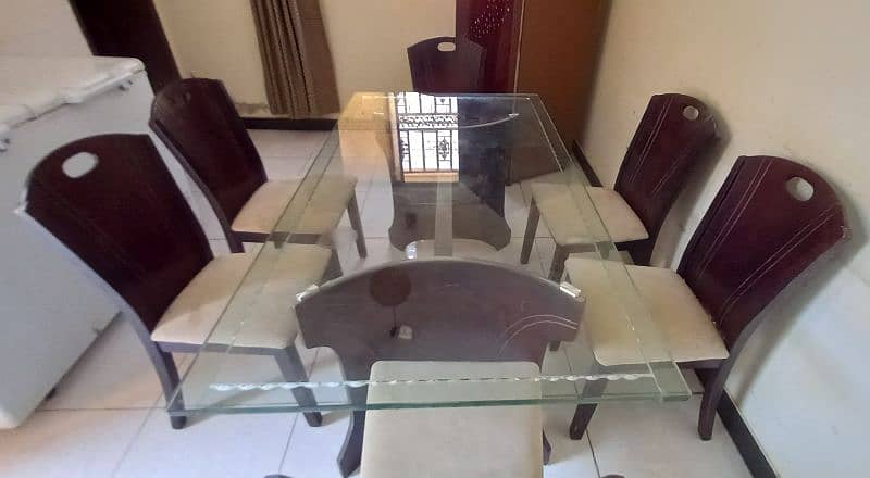 Dining table with chairs 4