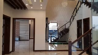 Ready To rent A Upper Portion 1 Kanal In DHA Phase 8 Lahore