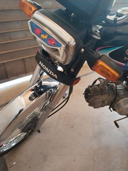 HONDA CD70 2024 MODEL 7