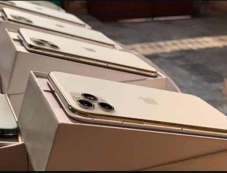 IPHONE 15 PRO MAX X,XS MAX 11 PRO MAX 12 PRO MAX 13 PRO MAX 14 PRO 4