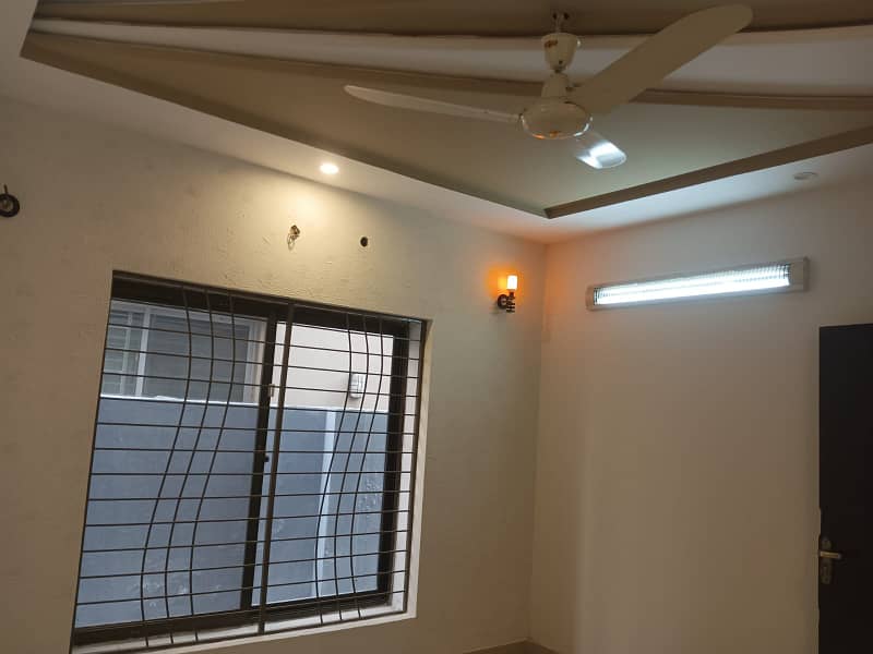 8 MARLA HOUSE IN UMAR BLOCK RS 290 LAC 13