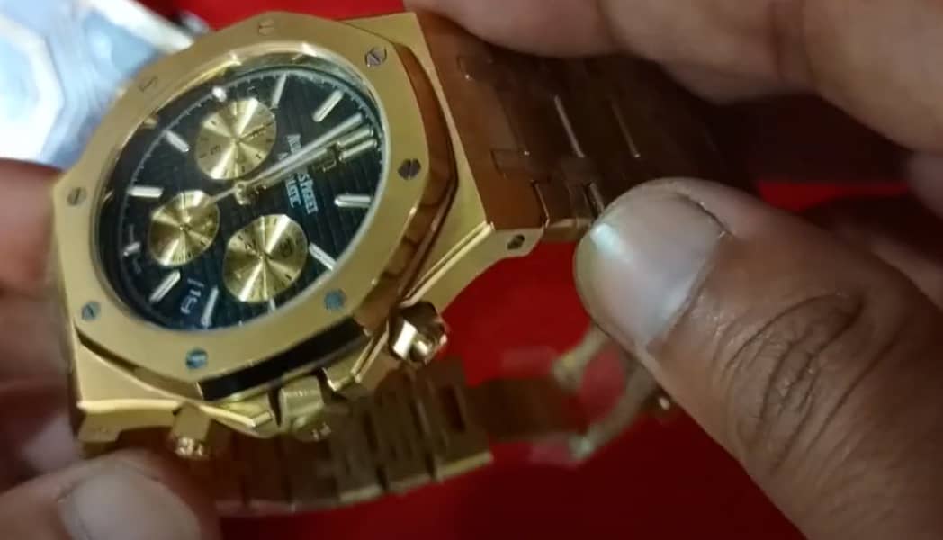 AP Watch Audemars Piguet Royal Oak Chrono Gold 8