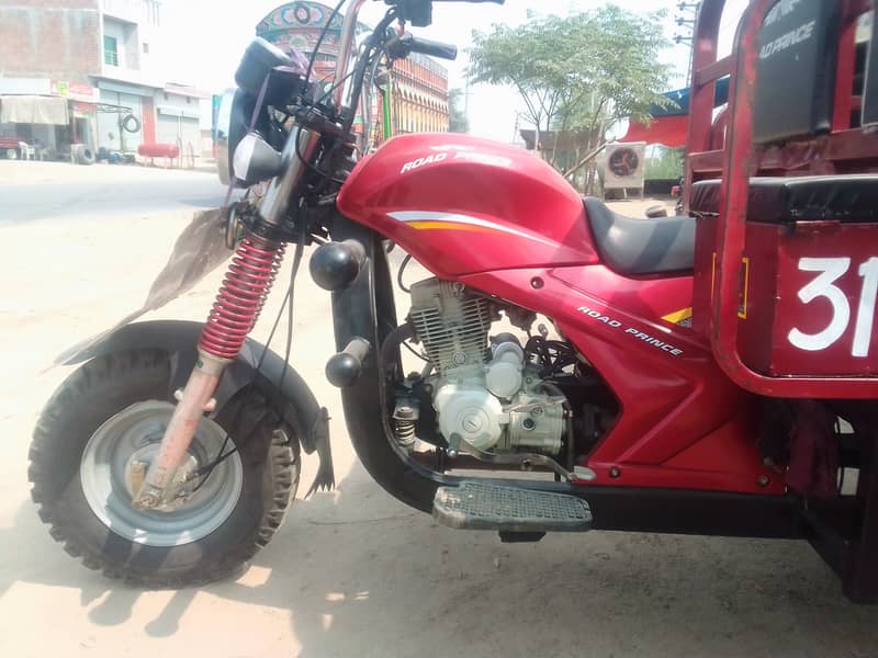 Road prince loader rickshaw 150 CC 4