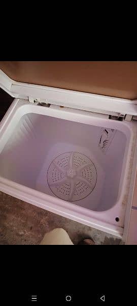 pak washing machin new condition 4