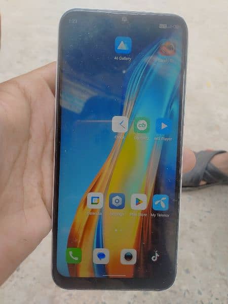 Tecno spark 6 Go 4