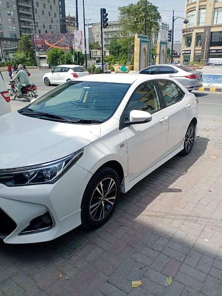 Toyota Corolla Altis 2021 5