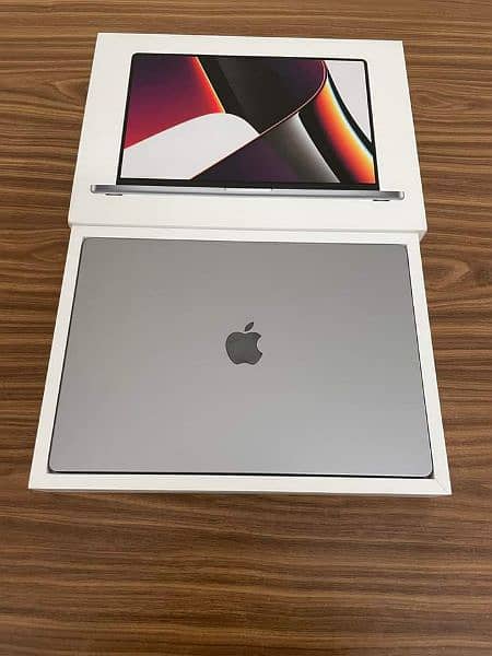 apple MacBook pro apple MacBook air core i7 processor m1 0