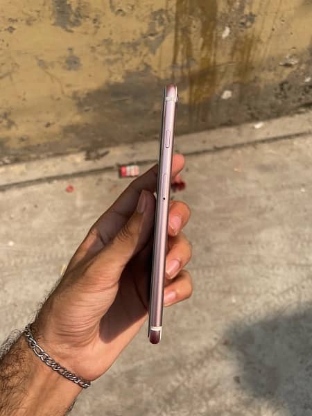 iphone 7 plus 128gb pta approved 1