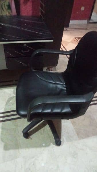 table chair fan for sale 3