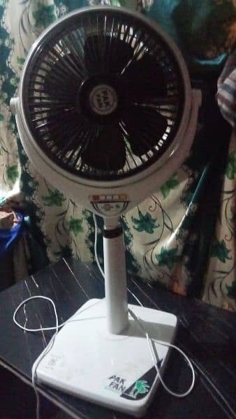 table chair fan for sale 5