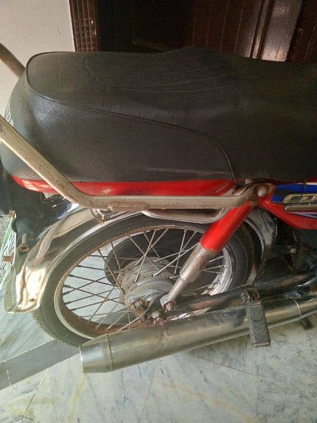 70 bike new condition 4