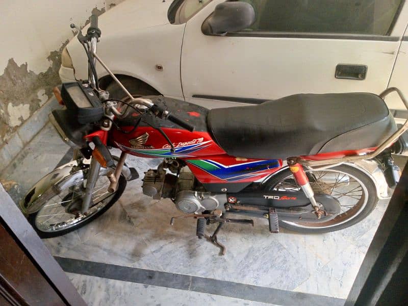 70 bike new condition 10