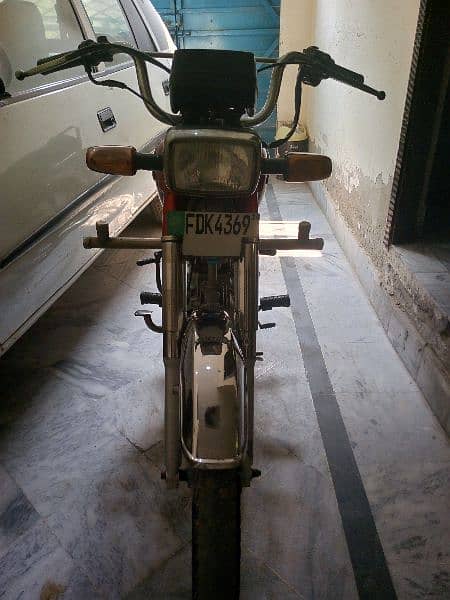 70 bike new condition 12