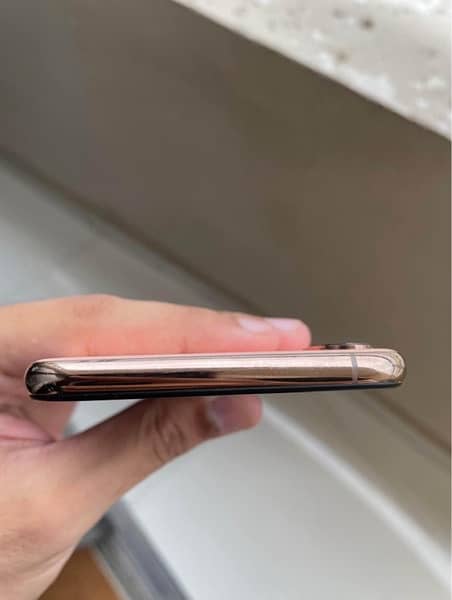 iPhone XS Max PTA Approved 4