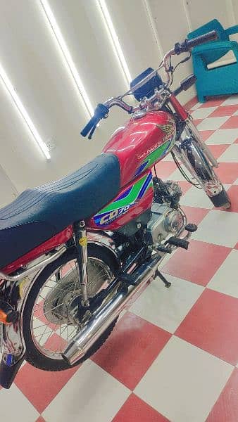 Honda CD 70 2018 modal Lahore registration 5