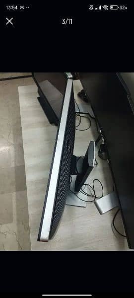 dell 24 inch lcd monitor with speakers ||WARNING|| 12000 each 8