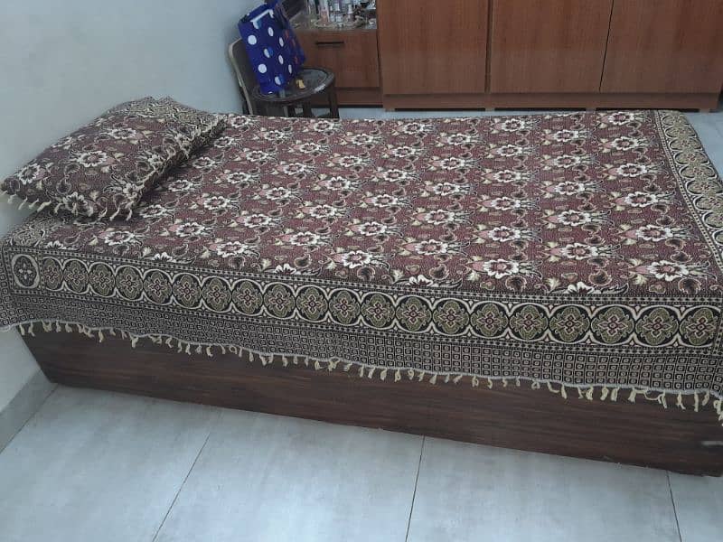 single bed with storage and mattress 0