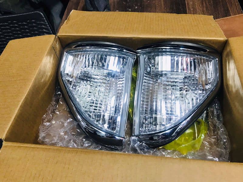 Head Lights Back Lights Land Cruiser Prado 0