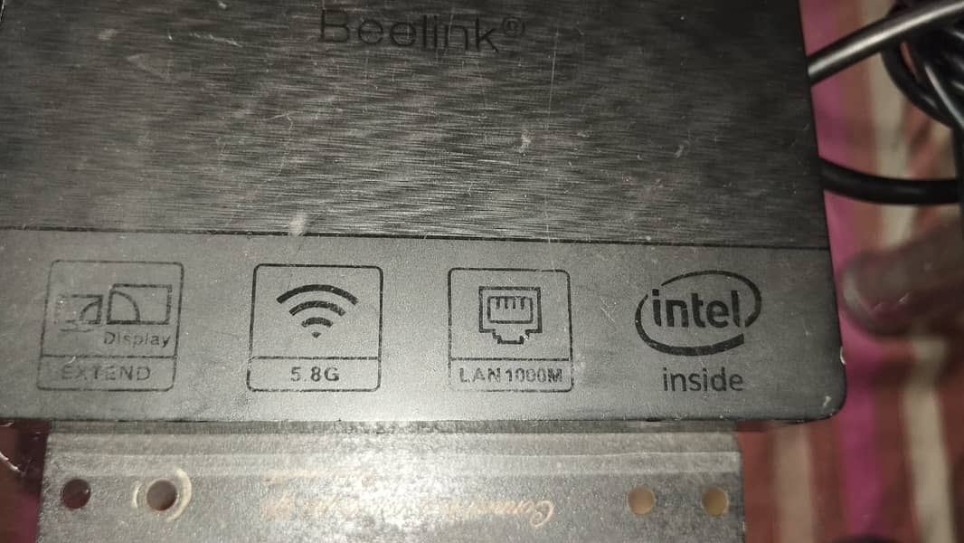 Beelink BT3 Pro Z8350 Mini PC Intel HD Graphics 400 - 4GB 64GB 2